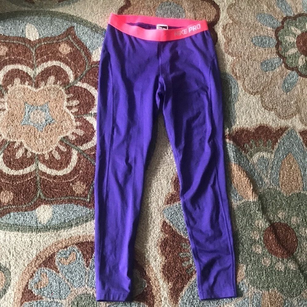 EUC NIKE PRO LEGGINGS SIZE LARGE DRI FIT - Picture 3 of 11